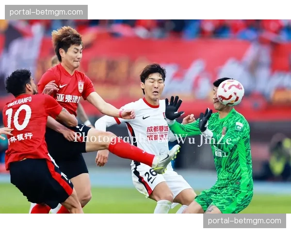 长春亚泰新援后卫的适应日记:从欧洲来到中超的挑战 长春亚泰新援后卫的适应日记:从欧洲来到中超的挑战